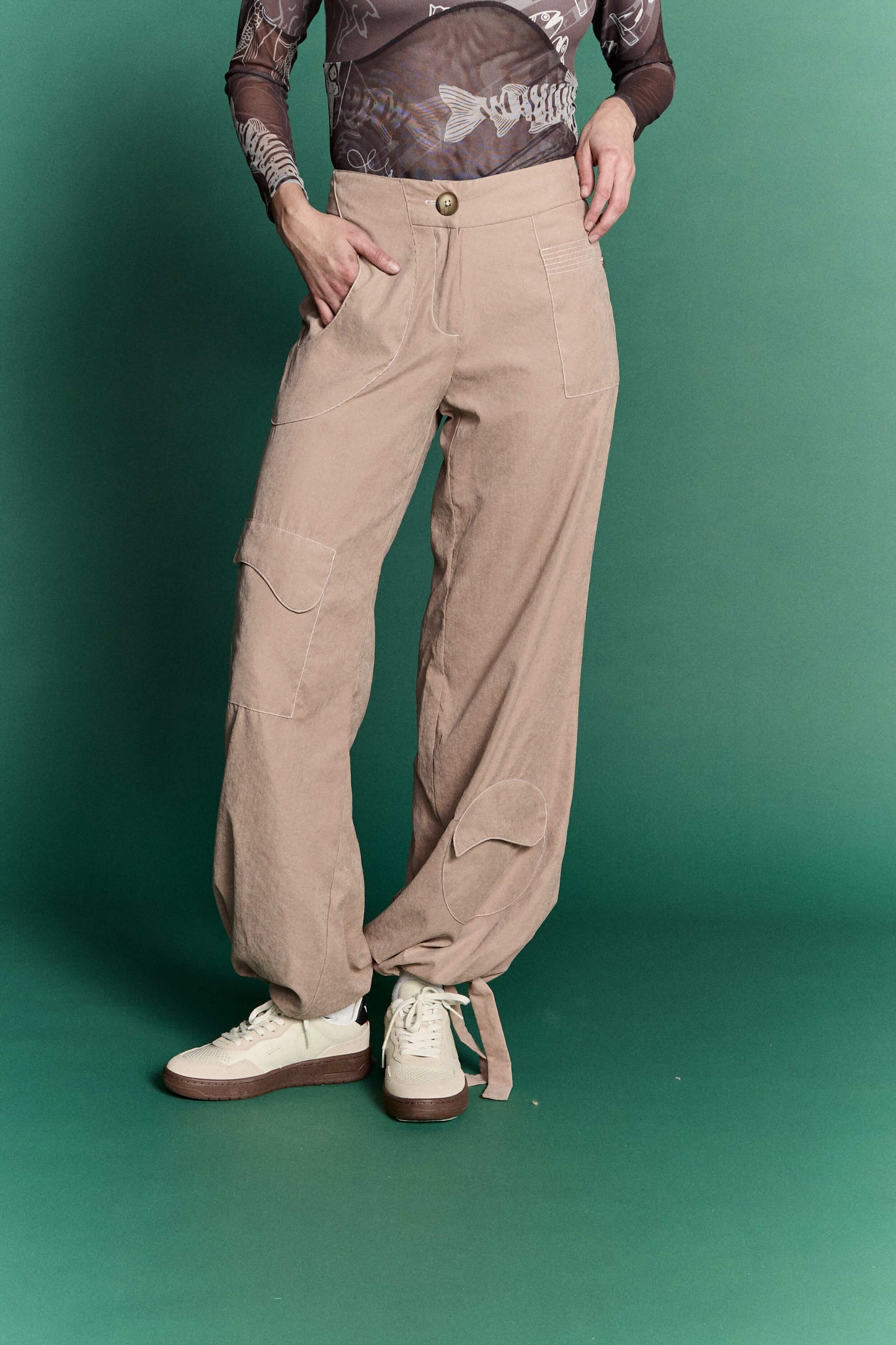 Trapezoida Tan Pant