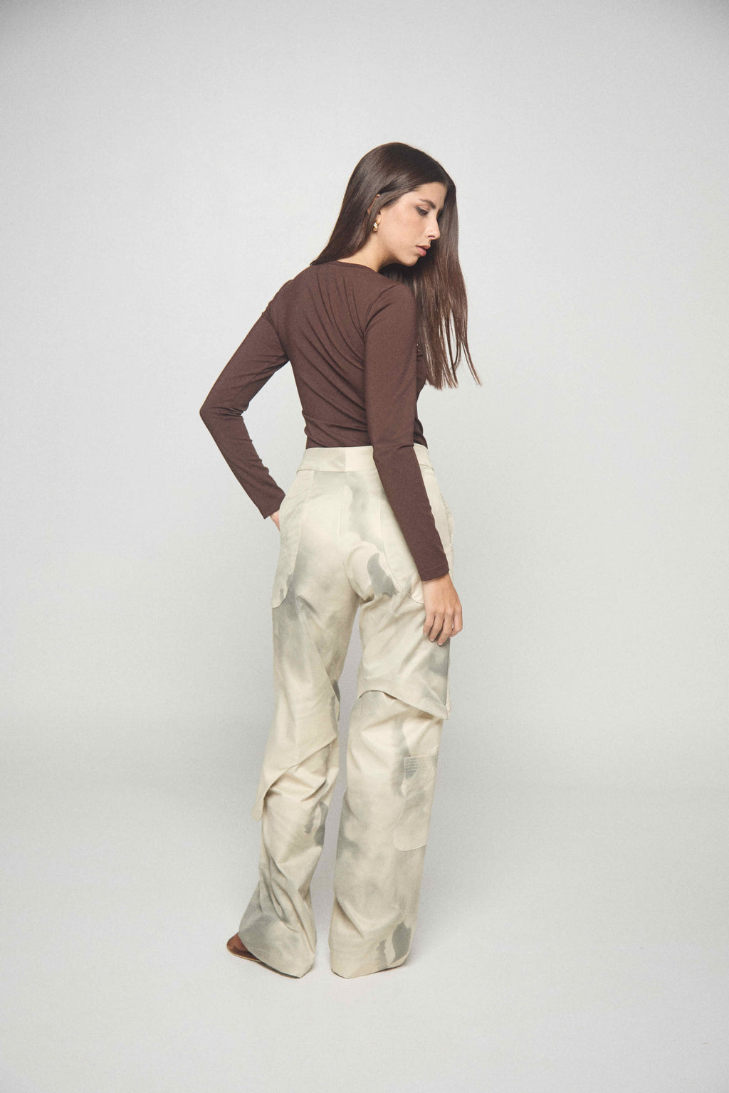 NUBE BROWN TOP